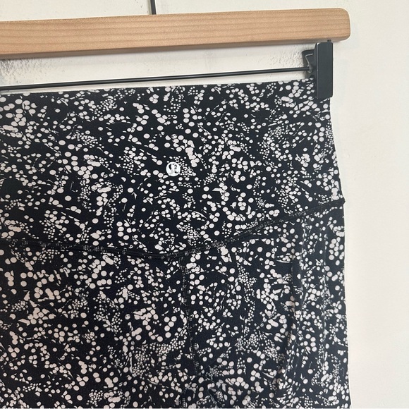 LULULEMON- Align Pant II 25" Chirasu Black Leggings Gym Workout Athletic Yoga - Picture 5 of 8